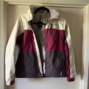 The North Face Women's ski/snowboard Jacket - Cream, plum and grey size S